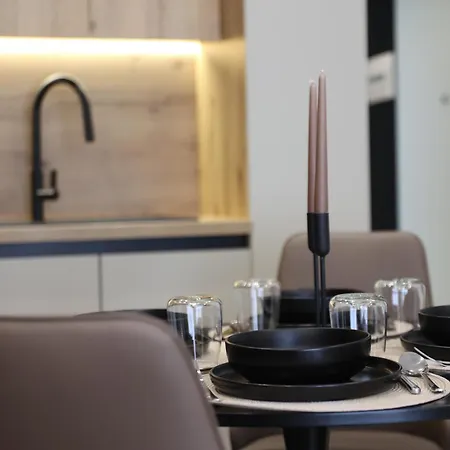 Matisse No21 - Luxury One Bedroom With Parking Tirana