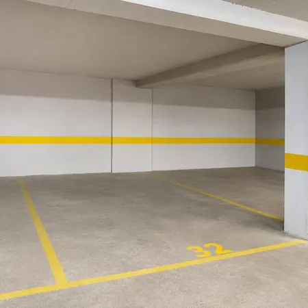Apartman Matisse No21 - Luxury One Bedroom With Parking *
