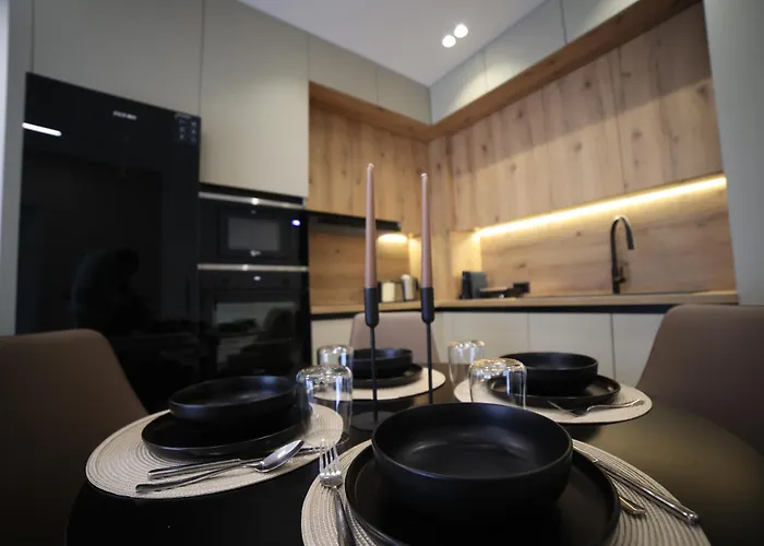 公寓 Matisse No21 - Luxury One Bedroom With Parking